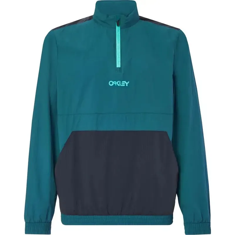 Must-Have Oakley Retro Lite Anorak · Surf und Ski // Surfline