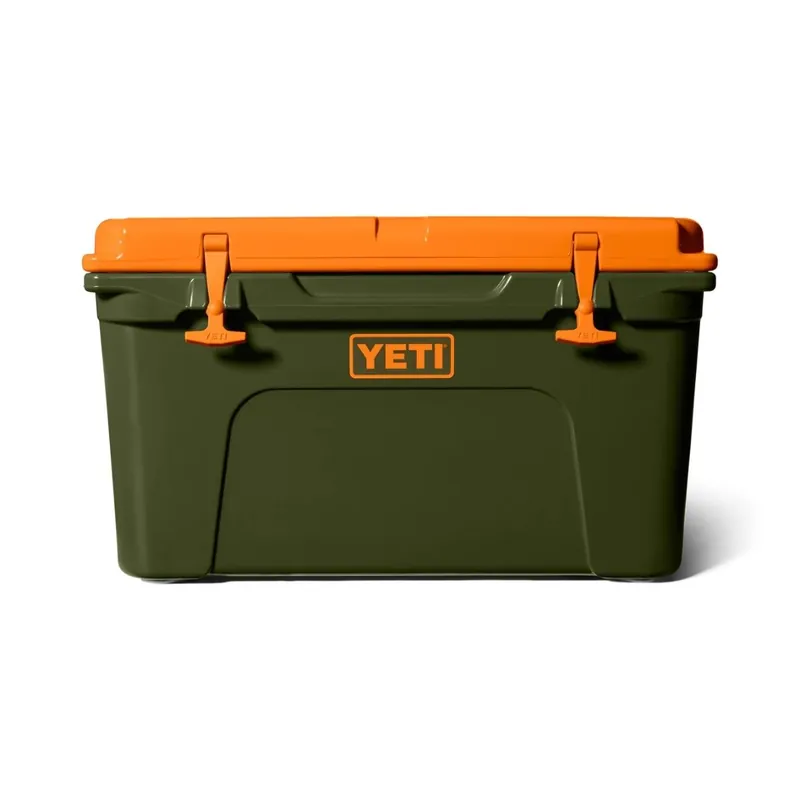 Yeti Tundra 45 Kühlbox · Surf und Ski // Surfline Markenprodukt