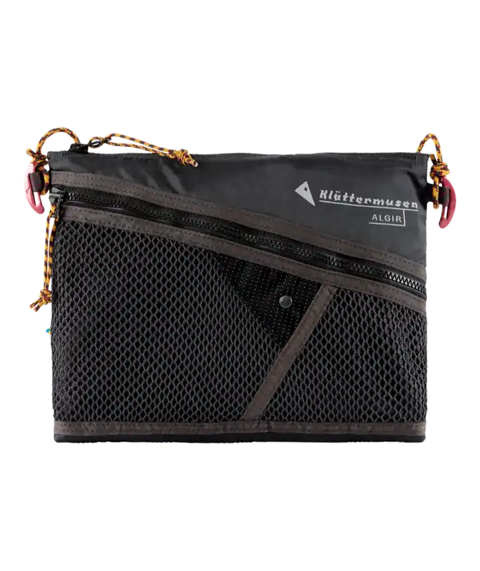 Bestseller Klättermusen Algir Accessory Bag · Surf und Ski // Surfline