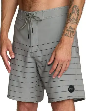 Rvca STEADY STRIPE 18 Boardshort aloe Warehouse One Sonderaktion