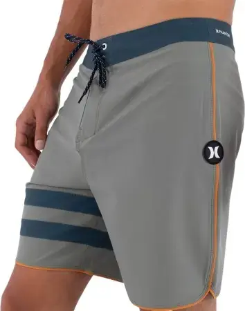 Sonderaktion Hurley PHANTOM ECO BLOCK PARTY SOLID 18 Boardshort great white Warehouse One