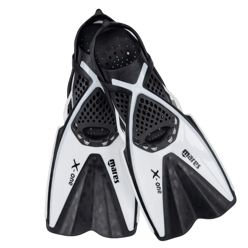 Snorkeling Fins X-One Kids White S-EU 30-34-UK 11-2-USA 12-13 Mares 410345WHS Letzte Chance