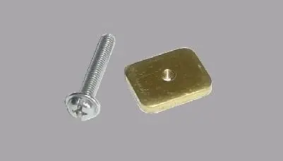 Billig M4 x 25 mm + Plättchen f. US Box Finne