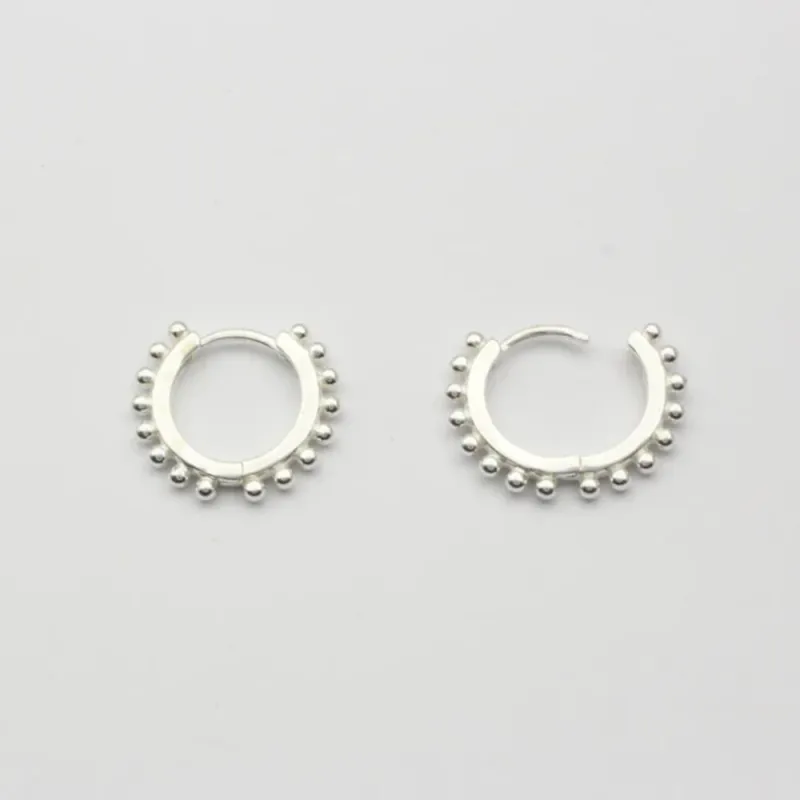 Solange Der Vorrat Reicht Jewelberry Kreole Mini Ballas Silber