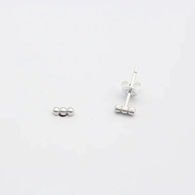 Jewelberry Stecker Tiny Pearls Silber Must-Have