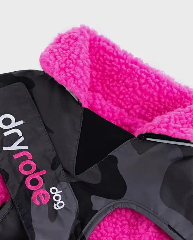 Preisknaller DRYROBE Dog Coat Hundemantel Schwarz Camo Pink XXL